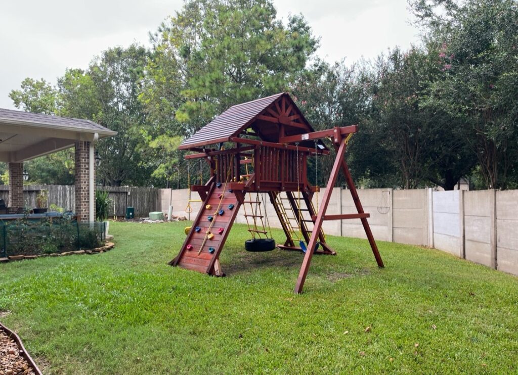 Friendswood TX 1 Tree Frogs Swing Sets Install