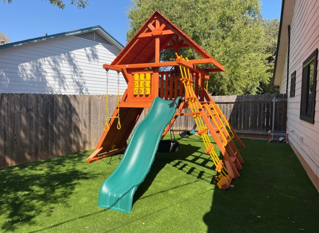 Austin TX 1 Tree Frogs Swing Sets Install