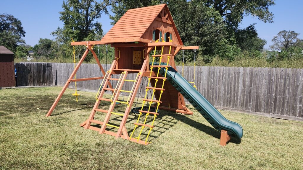 Magnolia TX 3 Tree Frogs Swing Sets Install