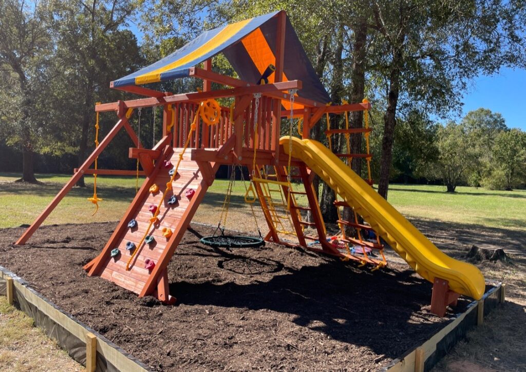 Sheperd TX 1 Tree Frogs Swing Sets Install