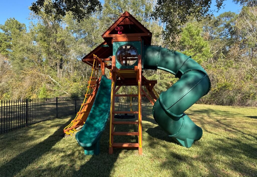 New Caney TX 5 Tree Frogs Swing Sets Install