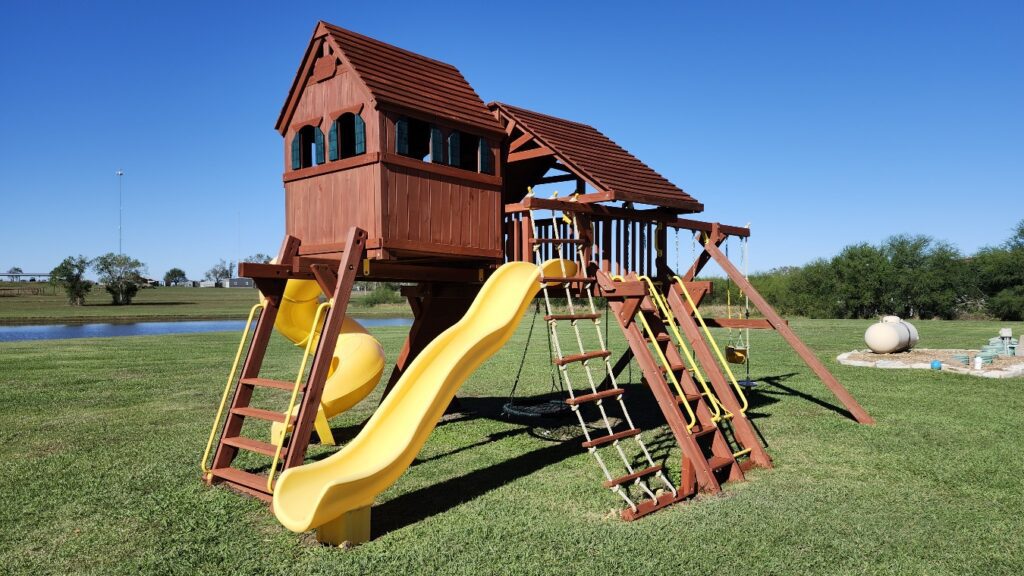 Sealy TX 1 Tree Frogs Swing Sets Install