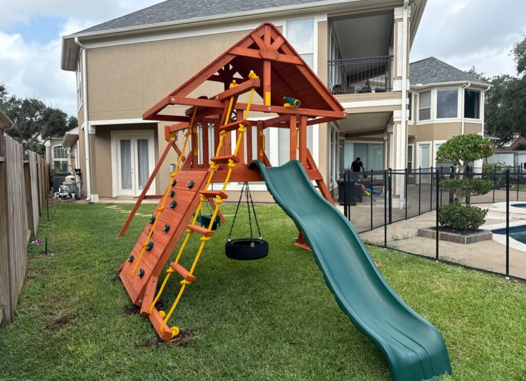 Sugar Land TX 3 Tree Frogs Swing Sets Install