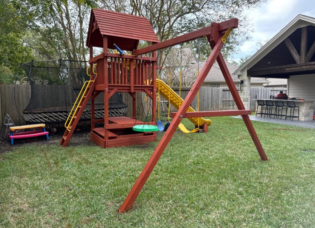 Sugar Land TX 7 Tree Frogs Swing Sets Install