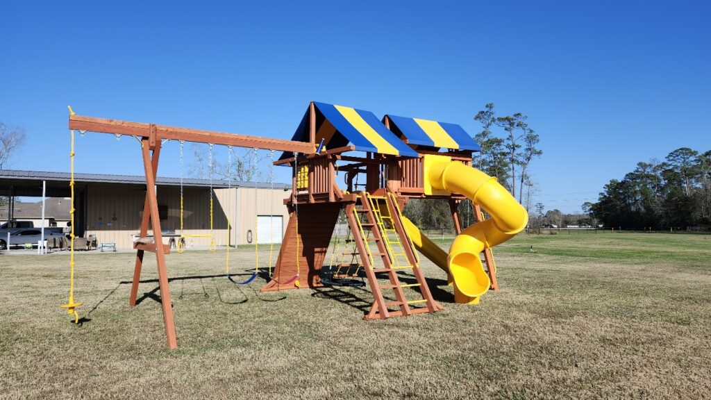 Baytown TX 1 Tree Frogs Swing Sets Install