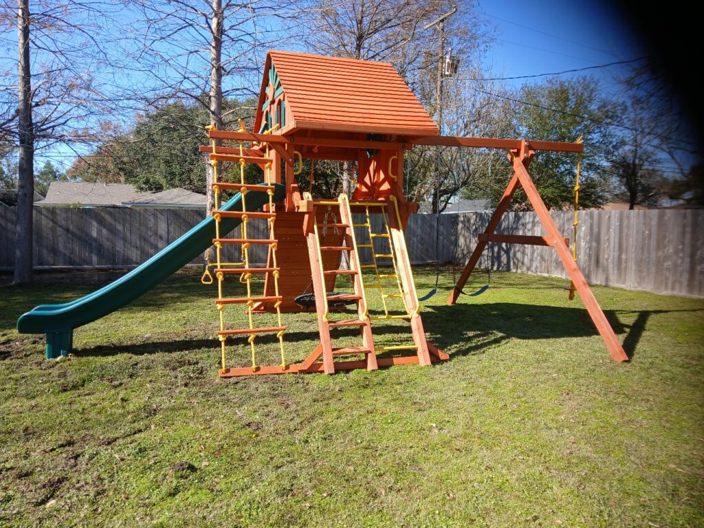 Deer Park TX 1 Tree Frogs Swing Sets Install