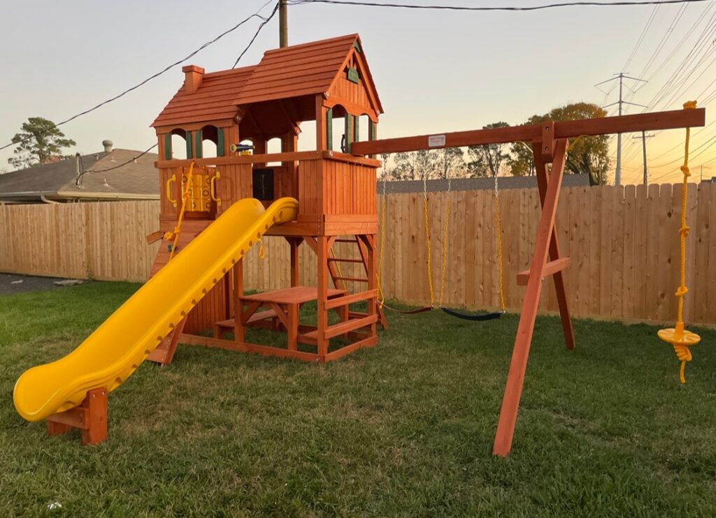 Houston TX 6 Tree Frogs Swing Sets Install