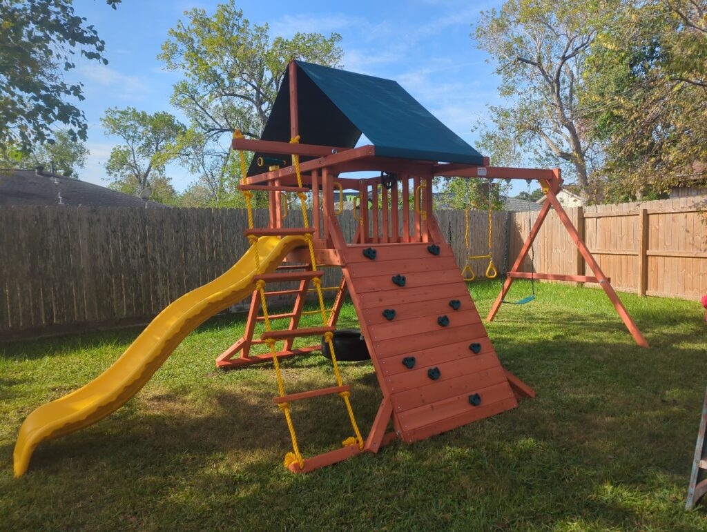 Jackson TX 1 Tree Frogs Swing Sets Install