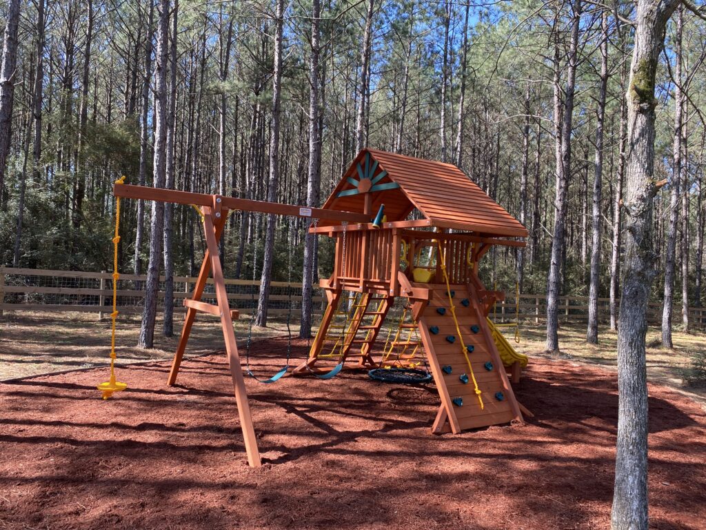 Huntsville TX 1 Tree Frogs Swing Sets Install